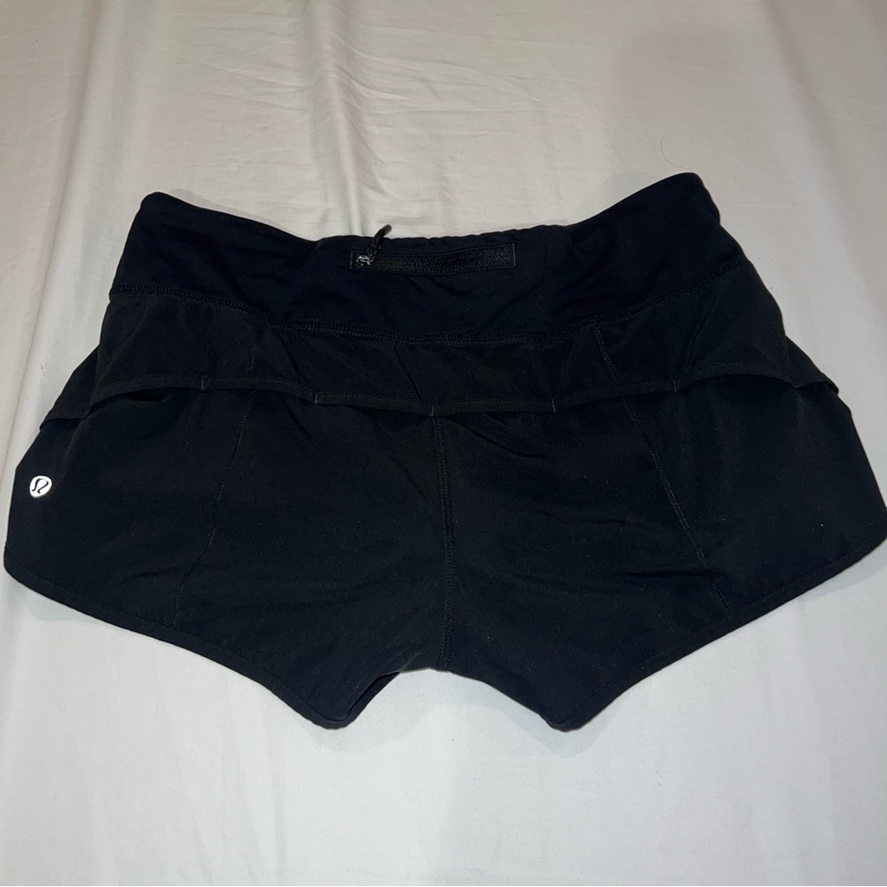 lululemon speed up lr short 2.5” black size 6